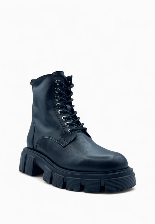 LOVE MOSCHINO ANFIBIO NERO LISCIO