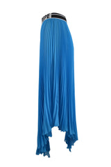 GONNA/SKIRT