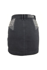 GONNA/SKIRT