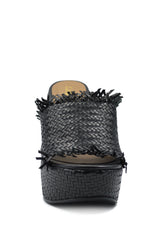 WEDGE MADE IN WOVEN LEATHER