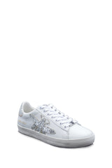 LACED SNEAKER