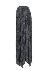 GONNA/SKIRT