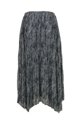 GONNA/SKIRT