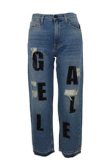 JEANS MOMFIT CON PATCH