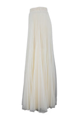 GONNA/SKIRT